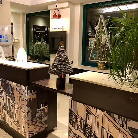 Hotel Amiral-fondary Parigi
